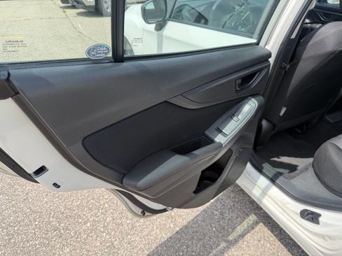 Used 2018 Subaru Impreza 2.0i AWD/4WD image 27