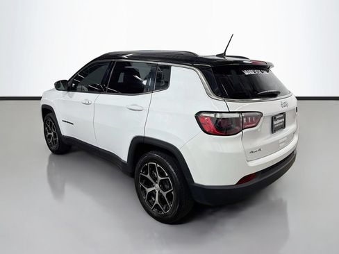 Used 2024 Jeep Compass Limited AWD/4WD image 7