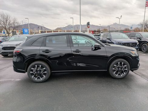 New 2026 Honda HR-V EX-L image 2