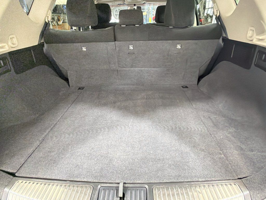 Used 2014 Nissan Murano S AWD/4WD image 25
