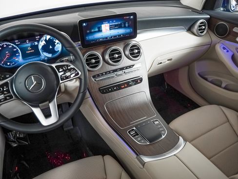 Used 2022 Mercedes-Benz GLC 300 image 14