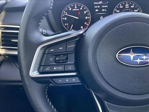 Used 2025 Subaru Outback Limited image 22