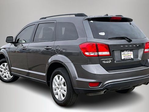 Used 2018 Dodge Journey SXT w/ Connectivity Group image 4