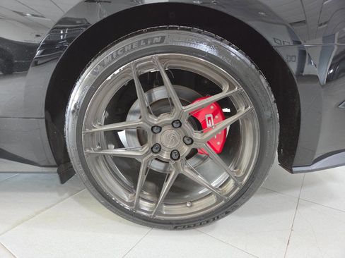 Used 2016 Ford Mustang GT Premium w/ GT Performance Package RWD image 11