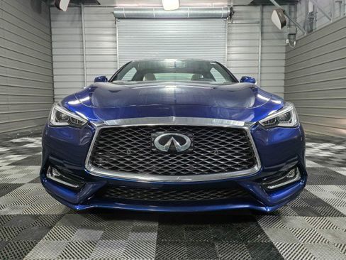Used 2018 INFINITI Q60 Red Sport 400 w/ Pro Active Package image 3