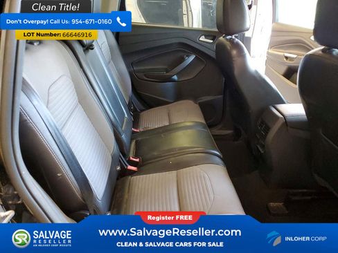 Used 2017 Ford Escape SE w/ Equipment Group 201A FWD image 15