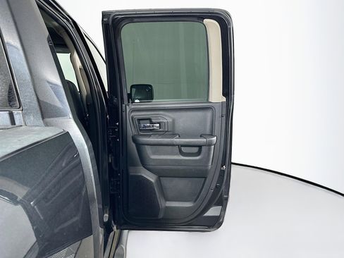 Used 2017 RAM 1500 Sport w/ Premium Sound Group image 29