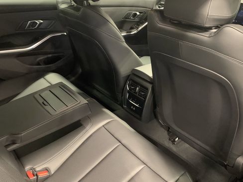 Certified 2025 BMW 330i Sedan w/ Premium Package RWD image 28