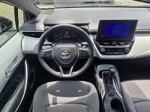 Used 2024 Toyota Corolla SE FWD image 17