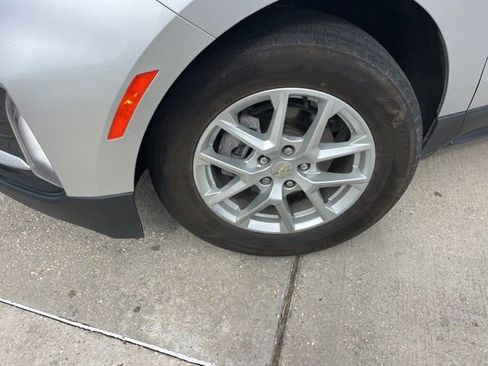 Used 2022 Chevrolet Equinox LT image 29