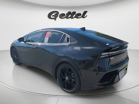 New 2026 Toyota Prius Plug-In Hybrid FWD image 14