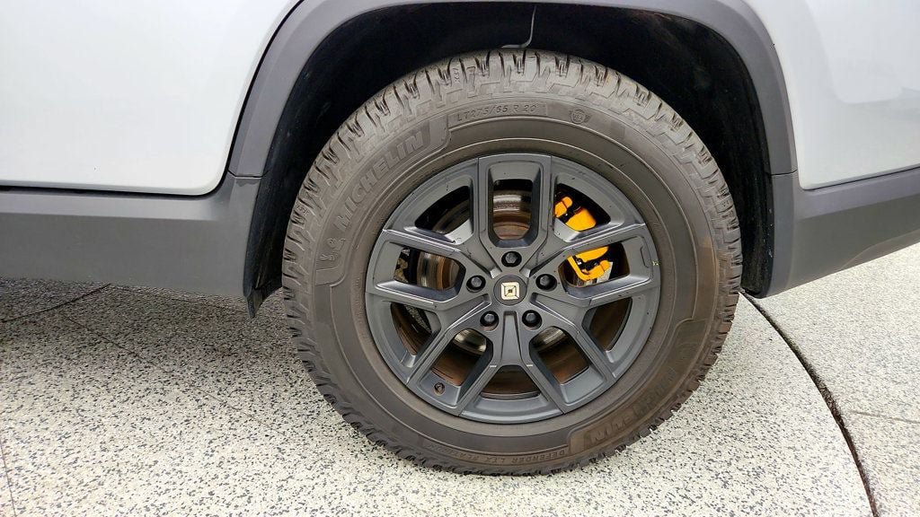 Used 2023 Rivian R1T Adventure Quad AWD/4WD image 9