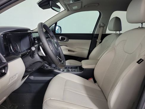 Used 2021 Kia Sorento S FWD image 14