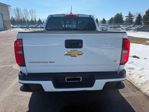 Used 2018 Chevrolet Colorado LT w/ LT Convenience Package image 2