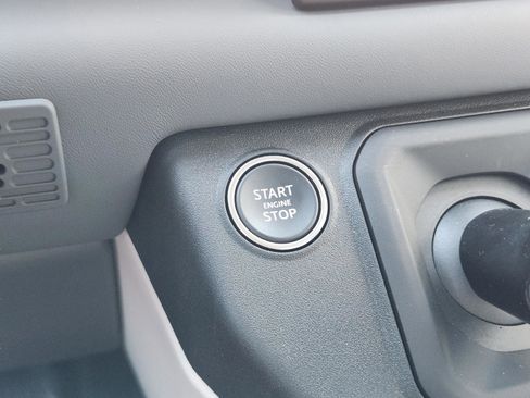 Used 2025 Land Rover Defender 110 X-Dynamic SE image 20