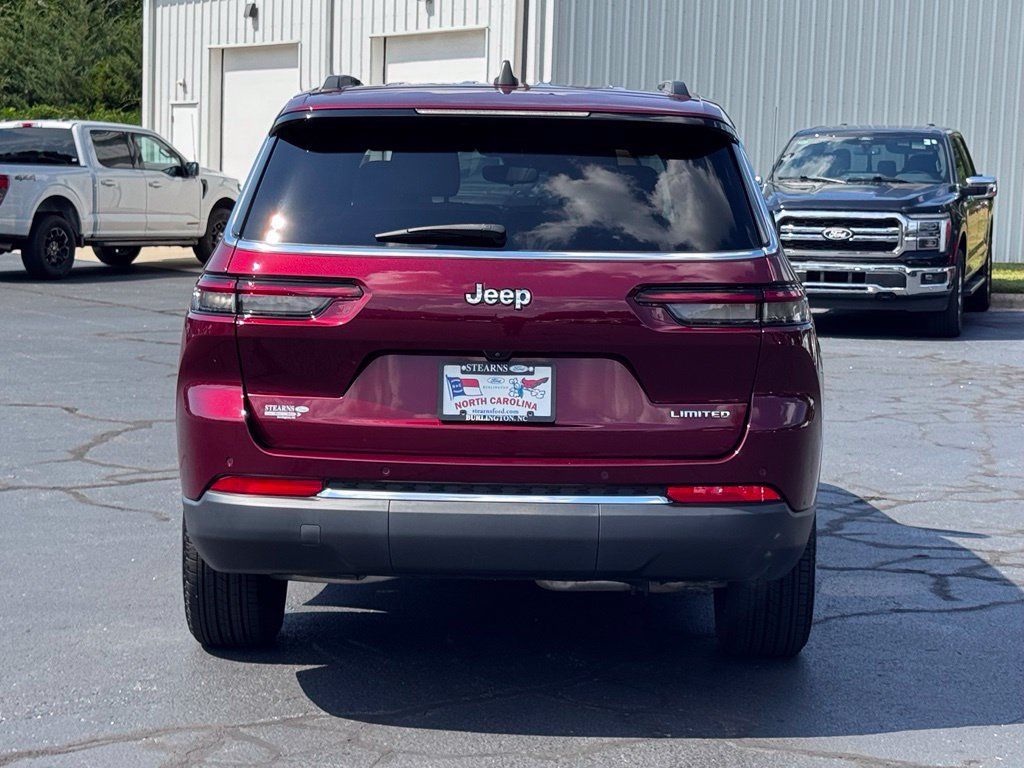 Used 2024 Jeep Grand Cherokee L Limited RWD image 21