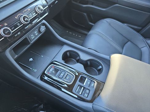 Used 2023 Honda Pilot EX-L image 21