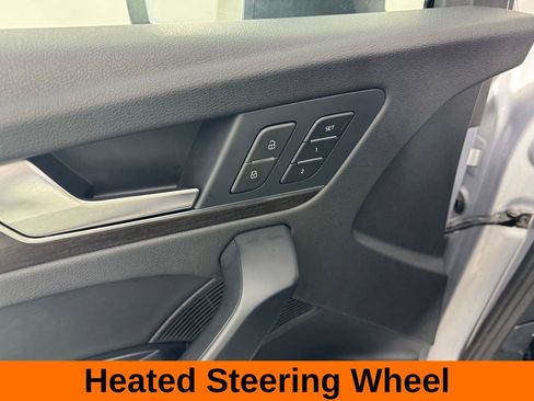 Used 2024 Audi Q5 2.0T Premium Plus image 12