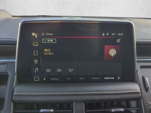 Used 2023 GMC Yukon AT4 w/ Technology Package image 18