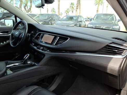 Used 2021 Buick Enclave Avenir w/ Avenir Technology Package image 11