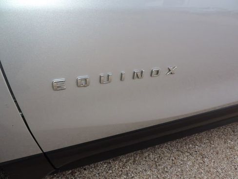 Used 2018 Chevrolet Equinox Premier image 10