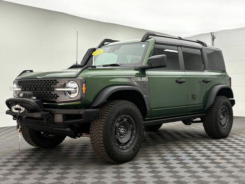 Used 2024 Ford Bronco Everglades AWD/4WD image 2