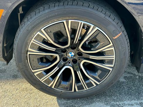 New 2026 BMW X3 xDrive30i w/ Premium Package AWD/4WD image 9