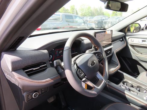 New 2026 Ford Explorer Tremor AWD/4WD image 8