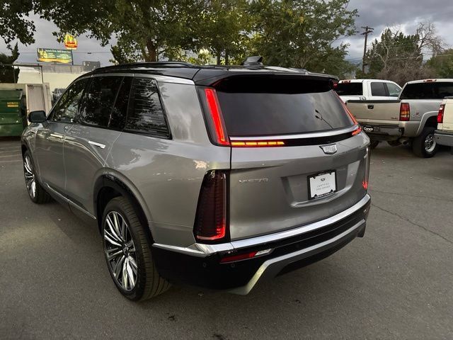Certified 2026 Cadillac Vistiq Premium Luxury AWD/4WD image 6