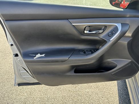 Used 2017 Nissan Altima 2.5 S w/ Power Driver Seat Package image 17