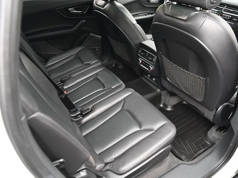 Used 2018 Audi Q7 3.0T Prestige AWD/4WD image 17