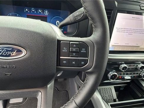 New 2026 Ford F250 Lariat image 31