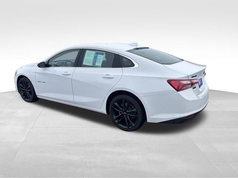 Used 2024 Chevrolet Malibu LT image 3