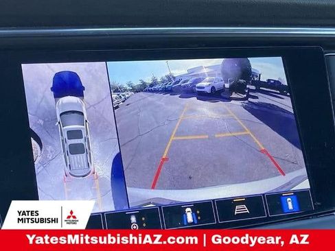 Used 2023 Buick Enclave Avenir w/ Avenir Technology Package image 11