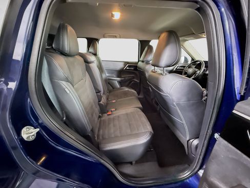 Used 2022 Mitsubishi Outlander SE FWD image 27