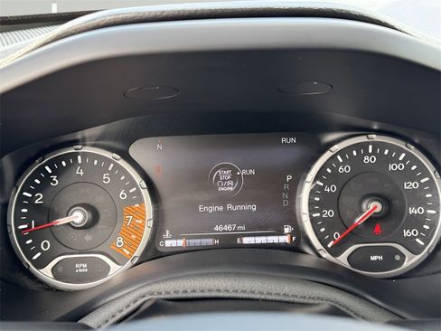 Used 2023 Jeep Renegade Trailhawk image 8