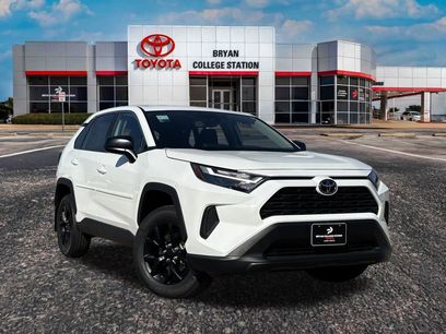 New 2025 Toyota RAV4 LE