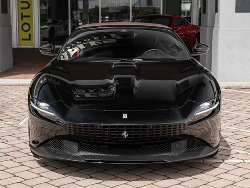 Used 2025 Ferrari Roma Spider image 20