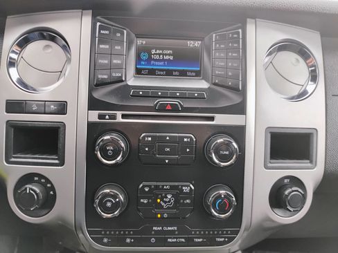 Used 2016 Ford Expedition EL XLT image 14