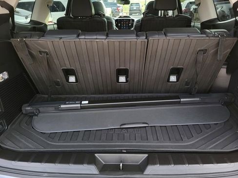 Used 2024 Subaru Ascent Touring image 11