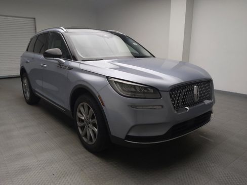 Used 2022 Lincoln Corsair AWD w/ Premium Package image 13