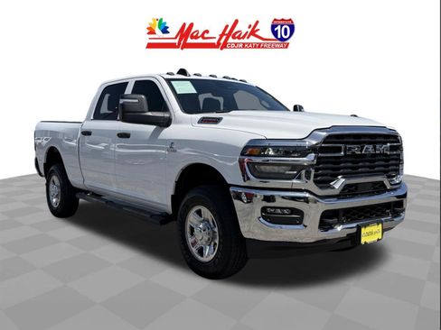 Used 2025 RAM 2500 Tradesman AWD/4WD image 2