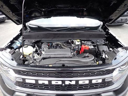 Certified 2025 Ford Bronco Sport Outer Banks w/ Outer Banks Tech Package+ AWD/4WD image 14