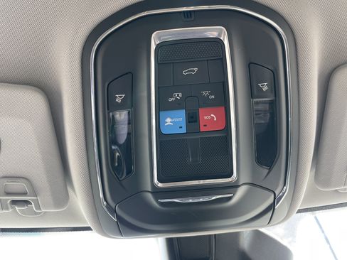 Certified 2023 Jeep Grand Cherokee Limited image 56