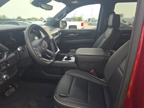Used 2025 GMC Yukon Elevation w/ Technology Package RWD image 11