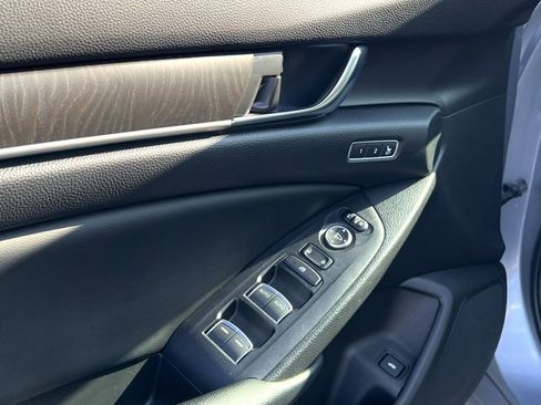 Certified 2018 Honda Accord EX-L image 26