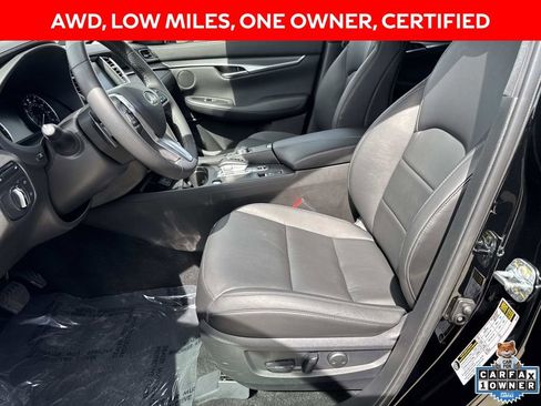 Certified 2025 INFINITI QX50 Pure image 15