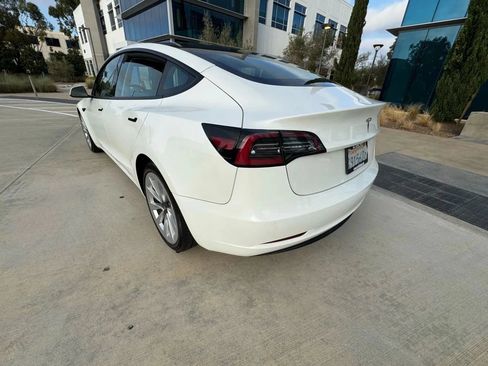 Used 2023 Tesla Model 3 Standard Range RWD image 6