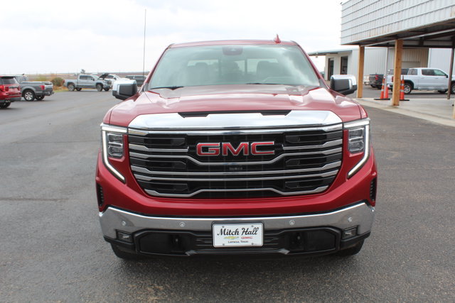 Used 2023 GMC Sierra 1500 SLT AWD/4WD image 9