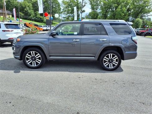 Used 2022 Toyota 4Runner Limited image 7